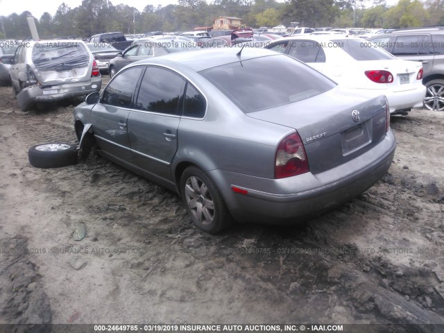 WVWAE63B45E029338 - 2005 VOLKSWAGEN PASSAT GLS TDI SILVER photo 3