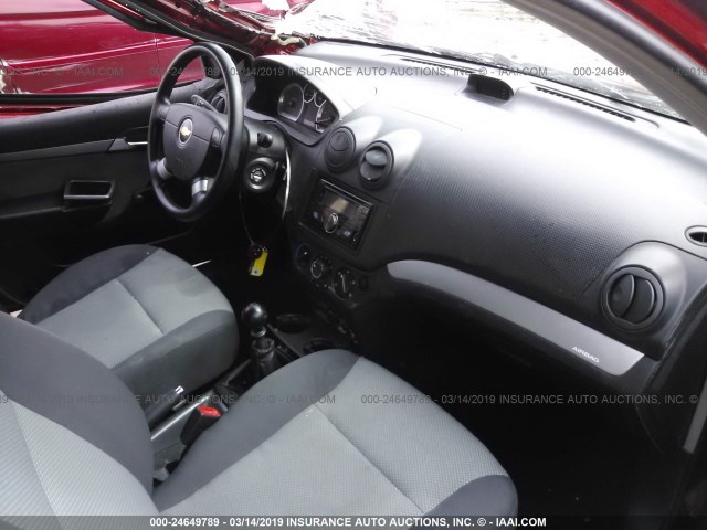 KL1TD6DE4BB135653 - 2011 CHEVROLET AVEO LS/LT RED photo 5