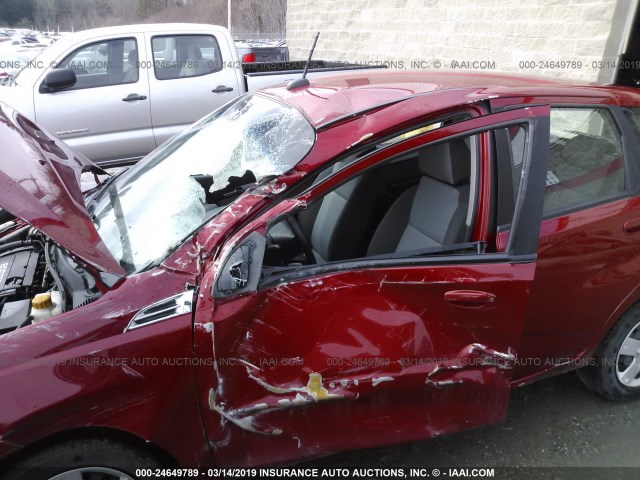 KL1TD6DE4BB135653 - 2011 CHEVROLET AVEO LS/LT RED photo 6