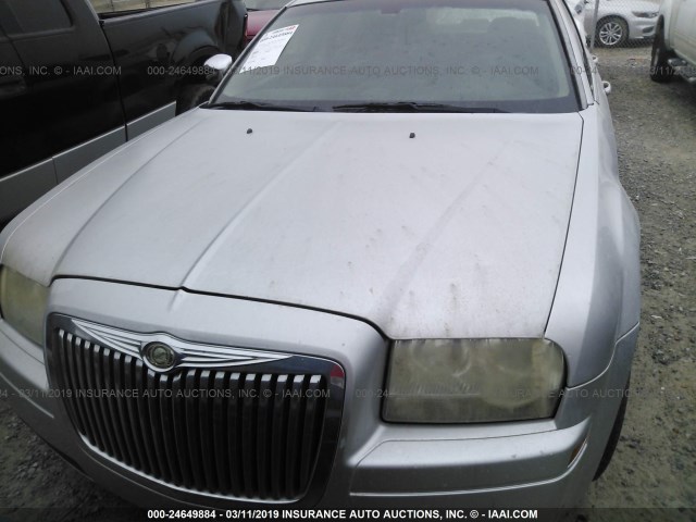 2C3KA43R96H152228 - 2006 CHRYSLER 300 SILVER photo 6