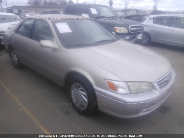 JT2BG22K010561534 - 2001 TOYOTA CAMRY CE/LE/XLE 米色 照片 1