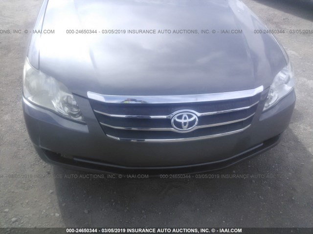 4T1BK36B16U096117 - 2006 TOYOTA AVALON XL/XLS/TOURING/LIMITED GRAY photo 6