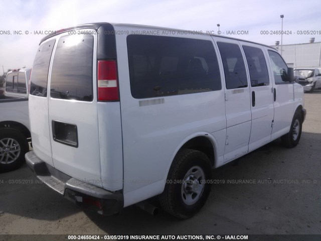 1GNZGXFA5D1167635 - 2013 CHEVROLET EXPRESS G3500 LS WHITE photo 4