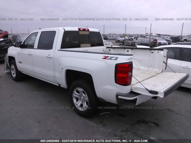 3GCUKRECXJG273432 - 2018 CHEVROLET SILVERADO K1500 LT WHITE photo 3