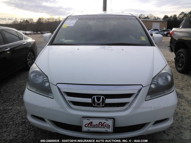 5FNRL38706B461274 - 2006 HONDA ODYSSEY EXL WHITE photo 6