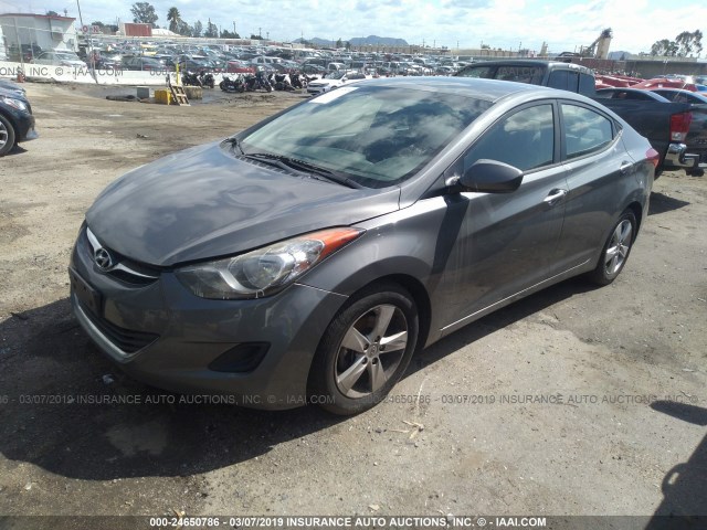 5NPDH4AE4DH365365 - 2013 HYUNDAI ELANTRA GLS/LIMITED GRAY photo 2