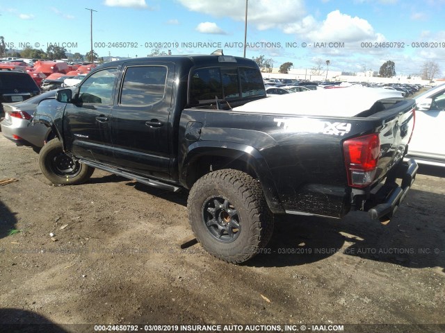 3TMCZ5AN6GM013627 - 2016 TOYOTA TACOMA DBL CAB/SR/SR5/TRD SPT/OR BLACK photo 3