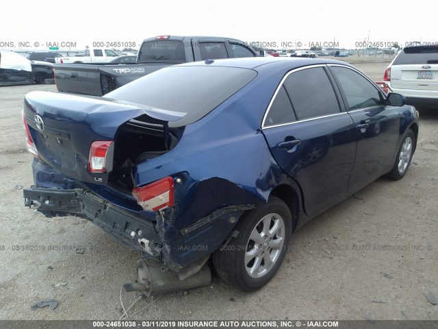 4T1BF3EK5BU621518 - 2011 TOYOTA CAMRY SE/LE/XLE BLUE photo 4