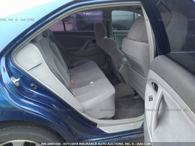 4T1BF3EK5BU621518 - 2011 TOYOTA CAMRY SE/LE/XLE BLUE photo 8