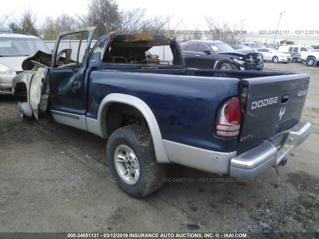 1B7GG2AN9YS756474 - 2000 DODGE DAKOTA QUAD BLUE photo 3