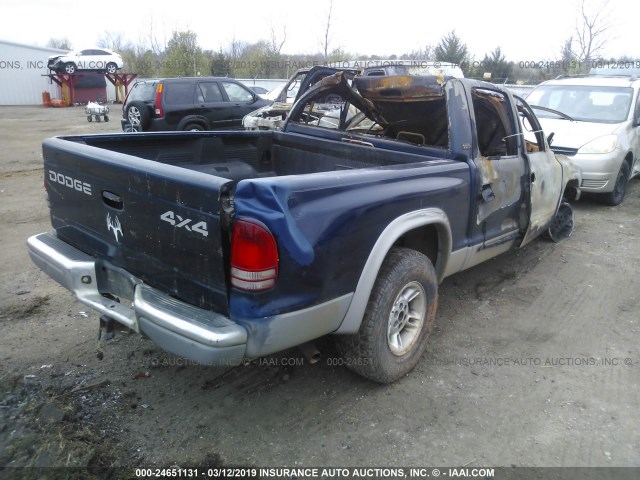 1B7GG2AN9YS756474 - 2000 DODGE DAKOTA QUAD BLUE photo 4