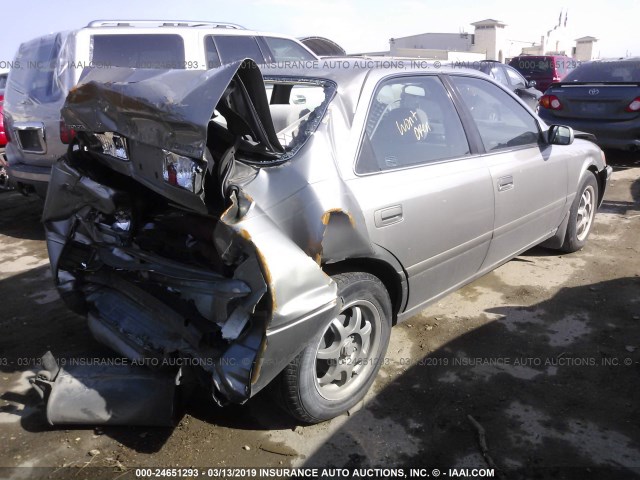 JT2BG22K310545585 - 2001 TOYOTA CAMRY CE/LE/XLE 金色 照片 4