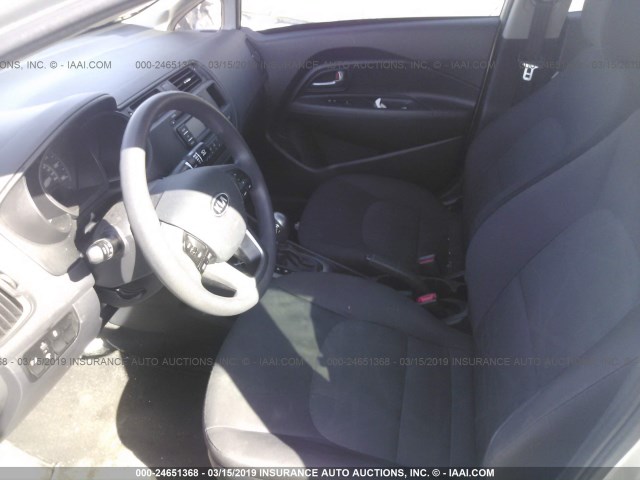 KNADM4A35D6119572 - 2013 KIA RIO LX SILVER photo 5