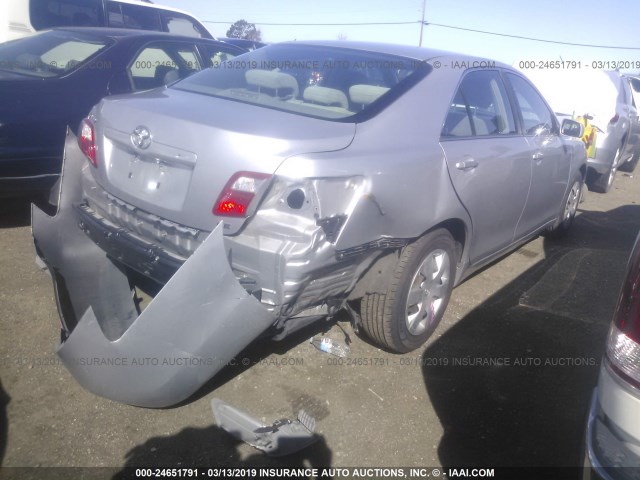 4T1BE46K28U225837 - 2008 TOYOTA CAMRY CE/LE/XLE/SE 银色 照片 4