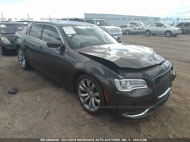 2C3CCAAG5HH653389 - 2017 CHRYSLER 300 LIMITED GRAY photo 1