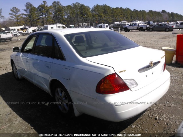 4T1BF28B81U148136 - 2001 TOYOTA AVALON XL/XLS WHITE photo 3