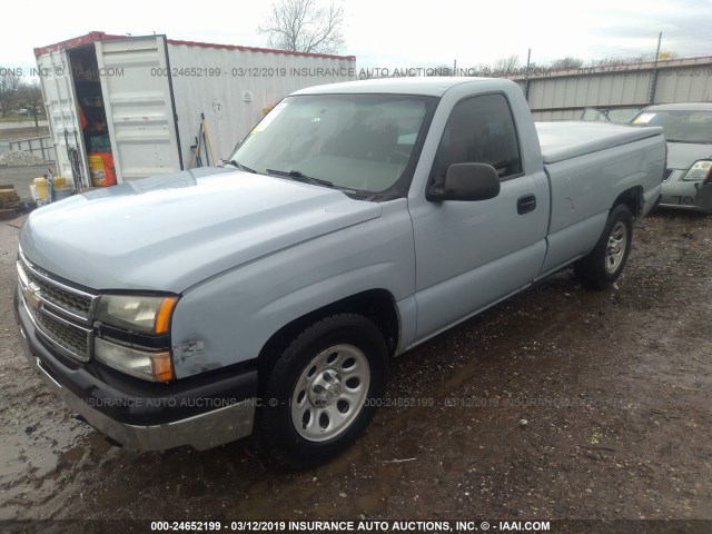 3GCEC14X57G203515 - 2007 CHEVROLET SILVERADO C1500 CLASSIC GRAY photo 2