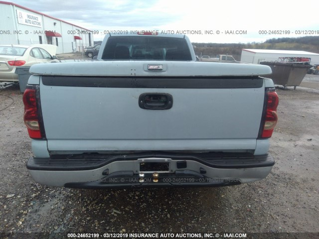 3GCEC14X57G203515 - 2007 CHEVROLET SILVERADO C1500 CLASSIC GRAY photo 8