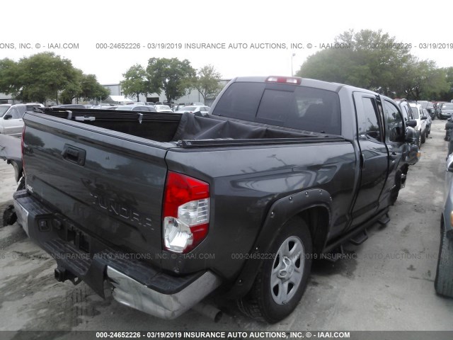 5TFRW5F16HX212875 - 2017 TOYOTA TUNDRA DOUBLE CAB SR/SR5 GRAY photo 4