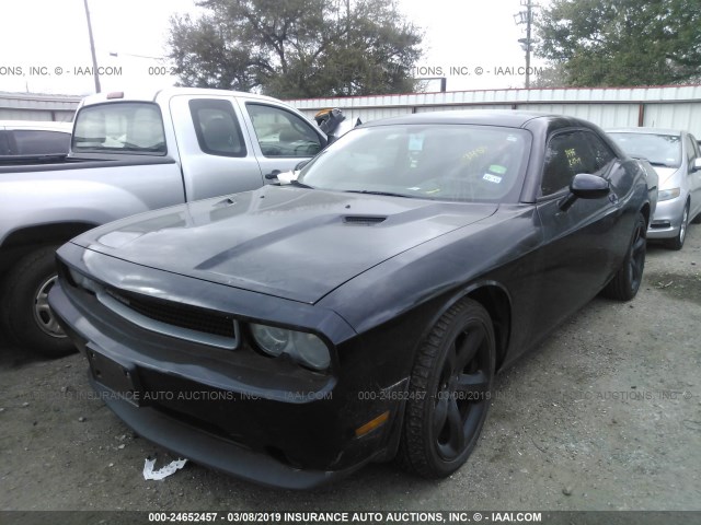 2C3CDYAG4EH208501 - 2014 DODGE CHALLENGER SXT BLACK photo 2