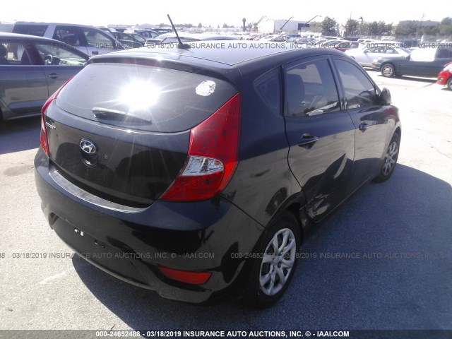 KMHCT5AE4DU069991 - 2013 HYUNDAI ACCENT GLS/GS BLACK photo 4