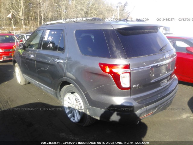 1FMHK8D80BGA29161 - 2011 FORD EXPLORER XLT GRAY photo 3