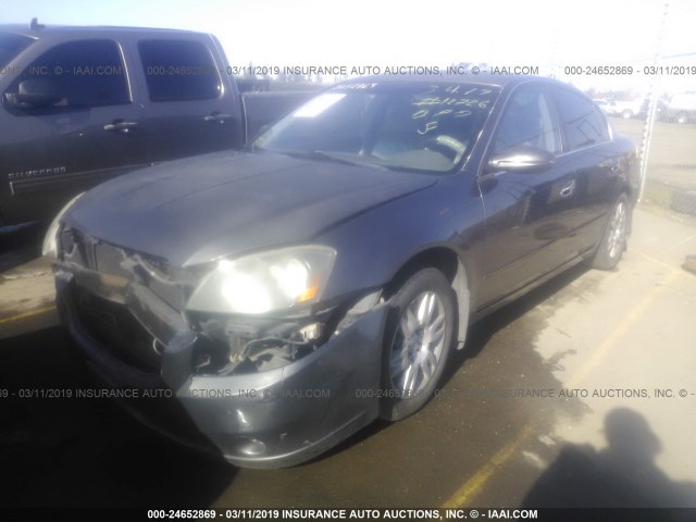 1N4AL11D35N900121 - 2005 NISSAN ALTIMA S/SL GRAY photo 2