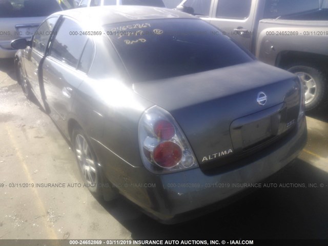 1N4AL11D35N900121 - 2005 NISSAN ALTIMA S/SL GRAY photo 3