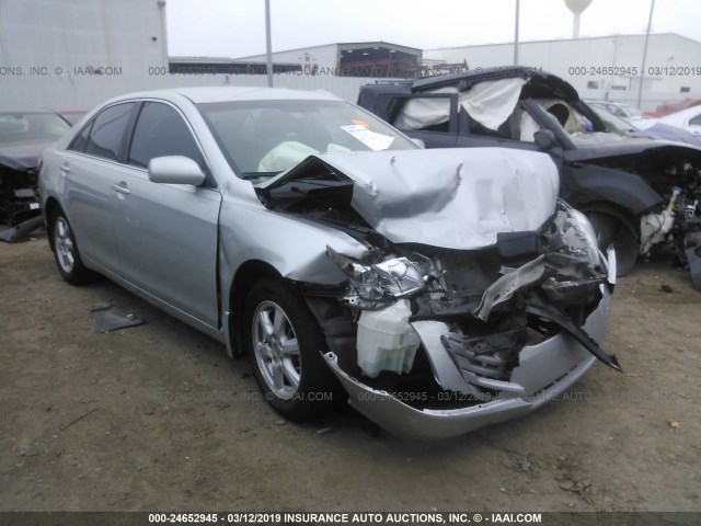 4T1BE46K97U598615 - 2007 TOYOTA CAMRY NEW GENERAT CE/LE/XLE/SE SILVER photo 1