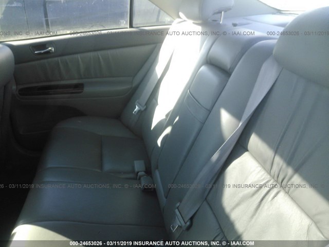 JTDBF30K120051701 - 2002 TOYOTA CAMRY LE/XLE/SE SILVER photo 8