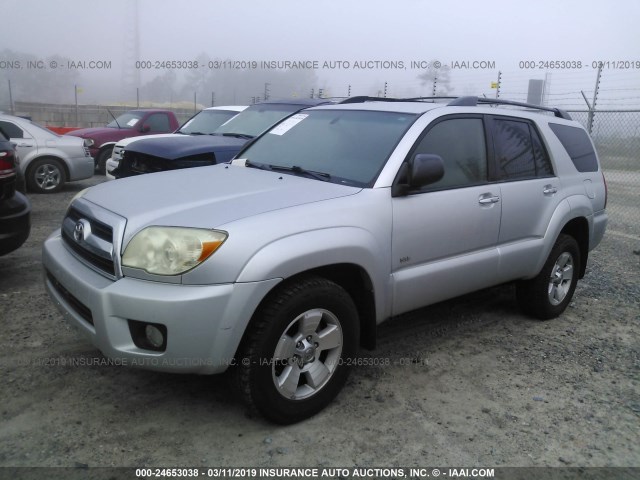 JTEZU14R09K023253 - 2009 TOYOTA 4RUNNER SR5/SPORT SILVER photo 2