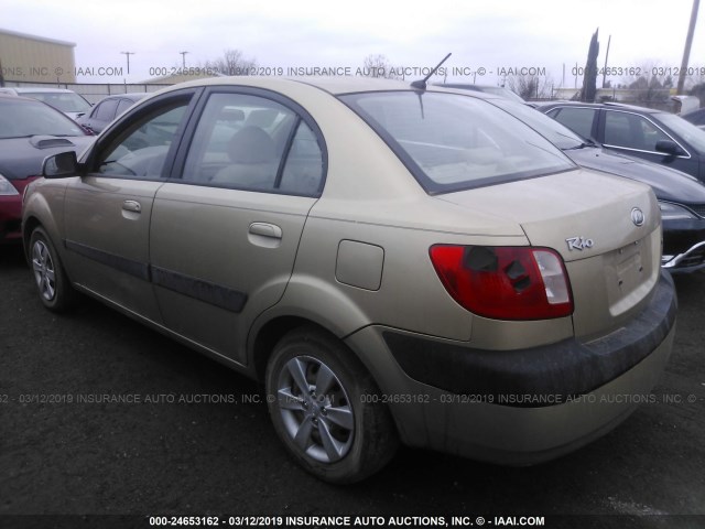 KNADE123986356470 - 2008 KIA RIO LX/SX GOLD photo 3