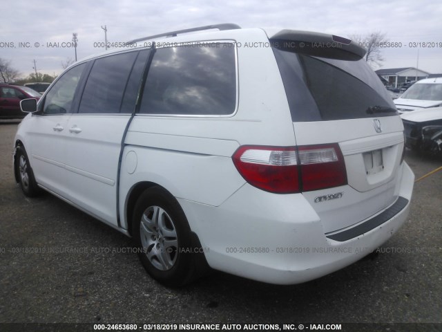 5FNRL38786B072656 - 2006 HONDA ODYSSEY EXL WHITE photo 3