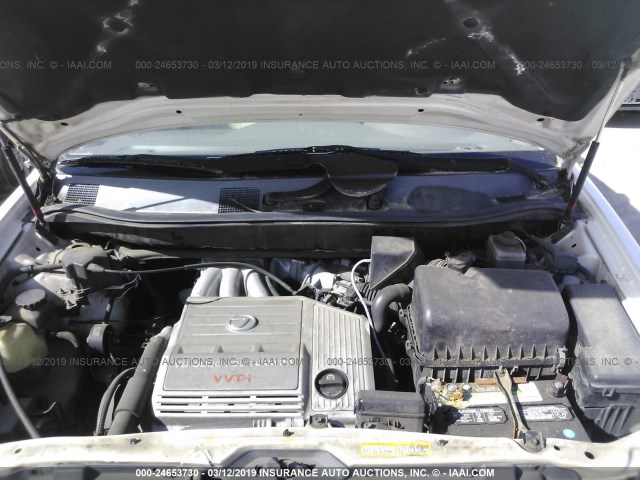 JT6GF10UXX0028511 - 1999 LEXUS RX 300 WHITE photo 10