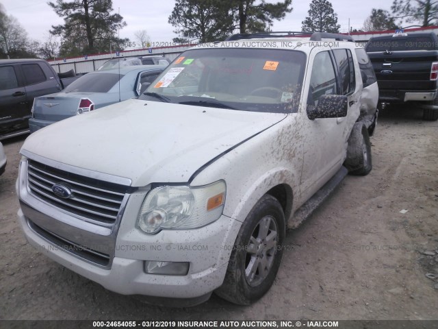 1FMEU6DE3AUA53705 - 2010 FORD EXPLORER XLT WHITE photo 2