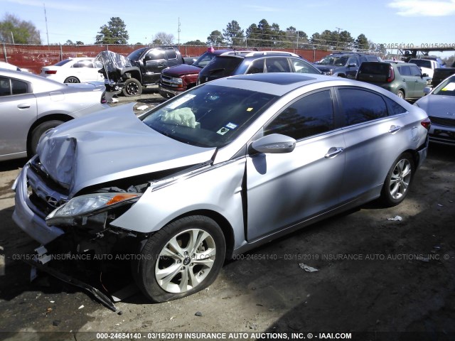 5NPEC4AC5BH013412 - 2011 HYUNDAI SONATA SE/LIMITED SILVER photo 2