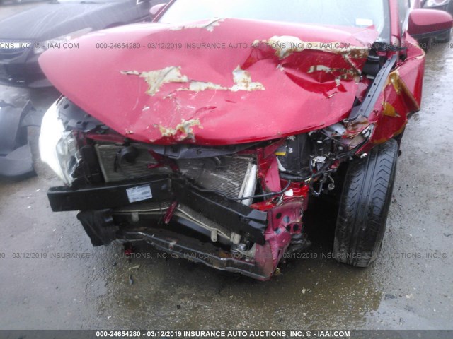 4T4BF1FK2CR195796 - 2012 TOYOTA CAMRY SE/LE/XLE RED photo 6