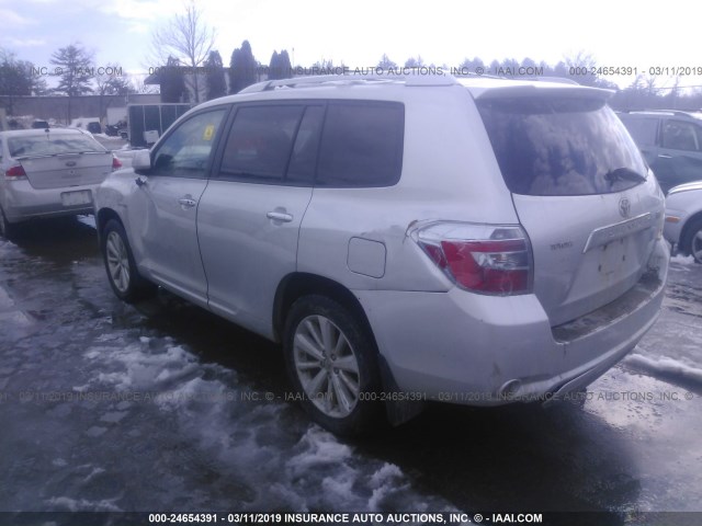 JTEEW44A382002657 - 2008 TOYOTA HIGHLANDER HYBRID LIMITED SILVER photo 3