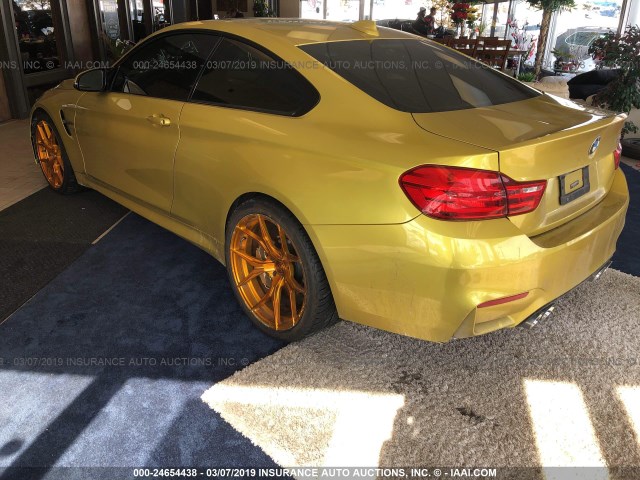 WBS3R9C5XGK336731 - 2016 BMW M4 YELLOW photo 3