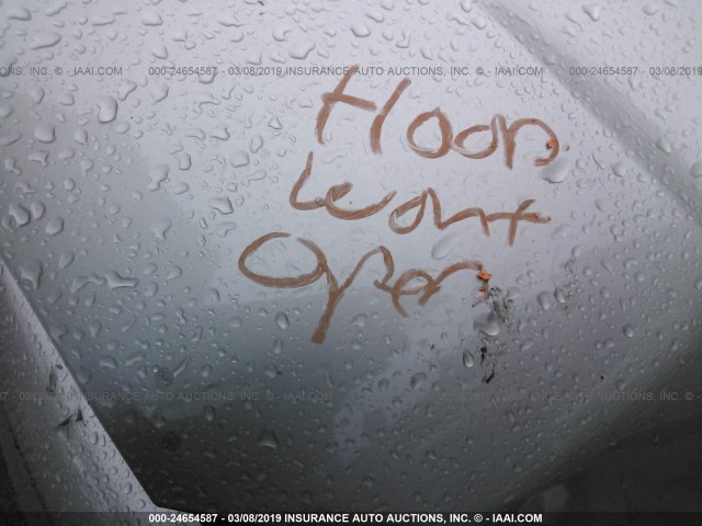 4T1BE32K55U527554 - 2005 TOYOTA CAMRY LE/XLE/SE GOLD photo 10