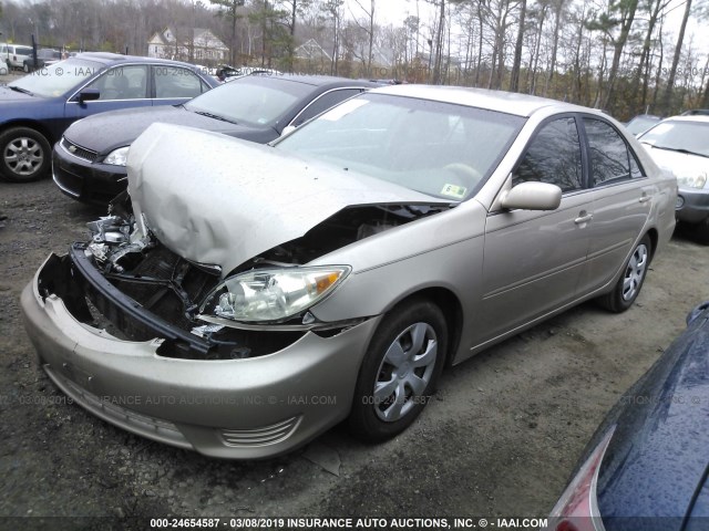 4T1BE32K55U527554 - 2005 TOYOTA CAMRY LE/XLE/SE GOLD photo 2