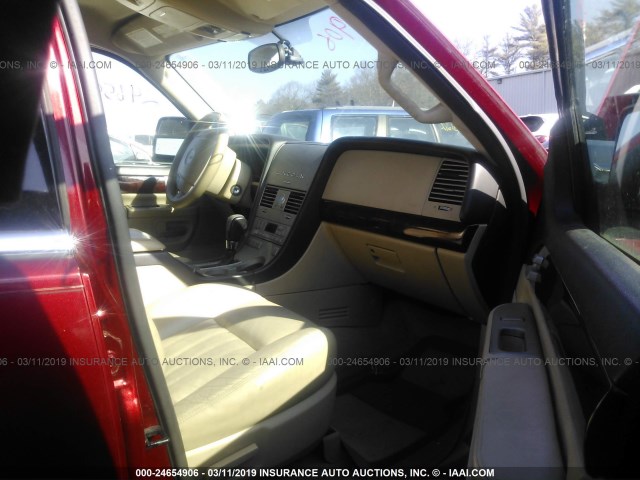 5LMEU88H55ZJ30886 - 2005 LINCOLN AVIATOR 红色 照片 5