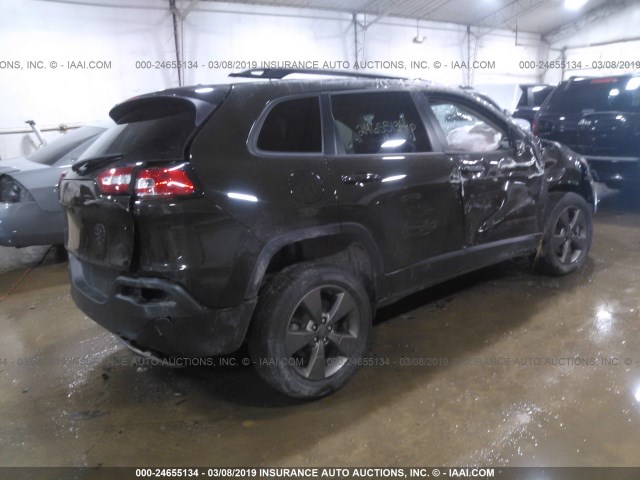 1C4PJMCB7GW316714 - 2016 JEEP CHEROKEE LATITUDE GREEN photo 4