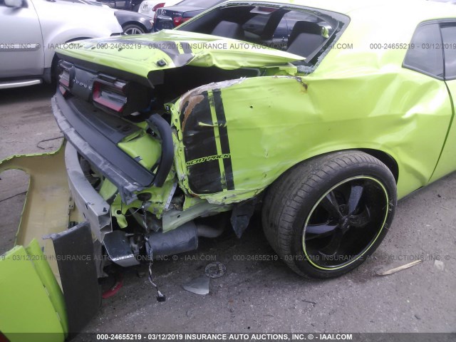 2C3CDZFJ6FH715508 - 2015 DODGE CHALLENGER R/T SCAT PACK GREEN photo 6