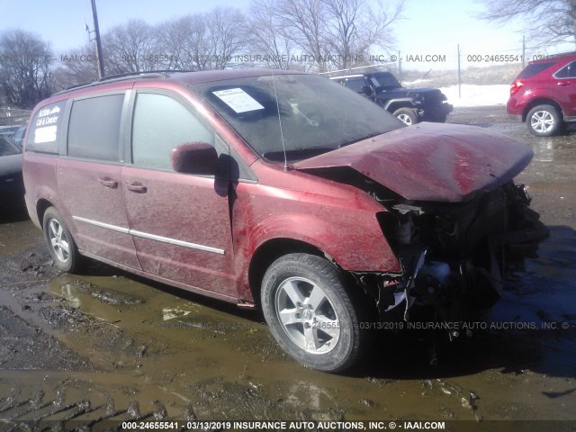 2D4RN5D18AR258396 - 2010 DODGE GRAND CARAVAN SXT RED photo 1