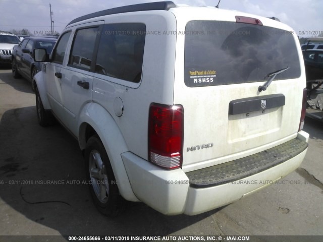 1D8GT28K98W136919 - 2008 DODGE NITRO SXT WHITE photo 3