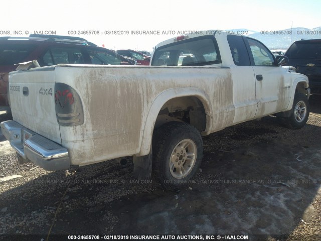 1B7GG22N9YS509146 - 2000 DODGE DAKOTA WHITE photo 4