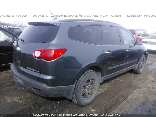 1GNKVFED7BJ202184 - 2011 CHEVROLET TRAVERSE LS GRAY photo 4