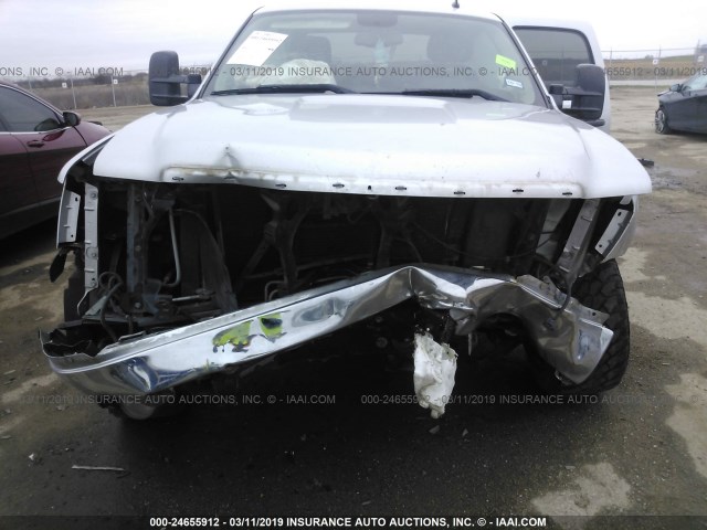 3GTP1VE06BG105898 - 2011 GMC SIERRA C1500 SLE SILVER photo 6