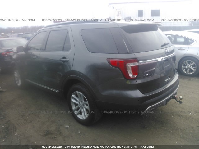 1FM5K7DH8HGC52134 - 2017 FORD EXPLORER XLT GRAY photo 3